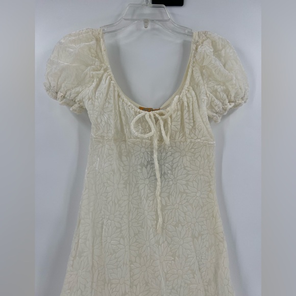 Sheer Cream Maxi Dress VRG GRL - Picture 9 of 16